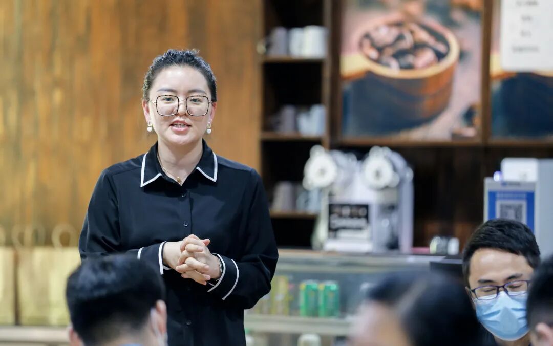 220427_新青年，新阶层，新舞台_理想新星_队伍建设_理想连线企业集团 (13).png