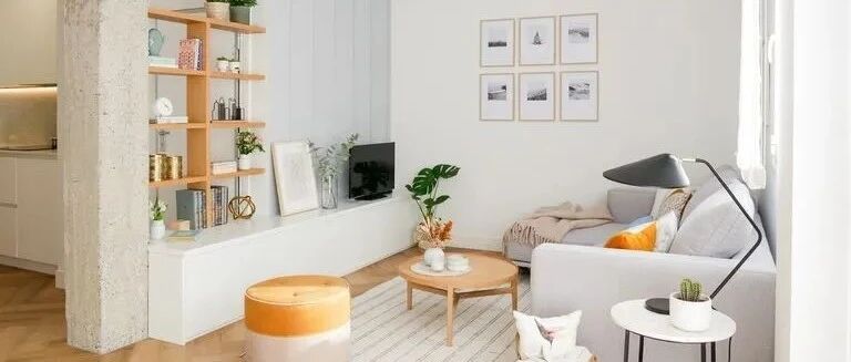 90后小姐姐独居70㎡，面积小归小，但装修适当留白，舒适度极高