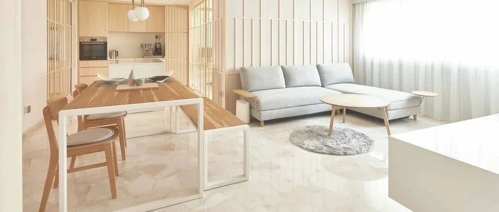 96㎡坚持一天一打扫，全屋大白墙+木质家居，温馨舒适越住越爽