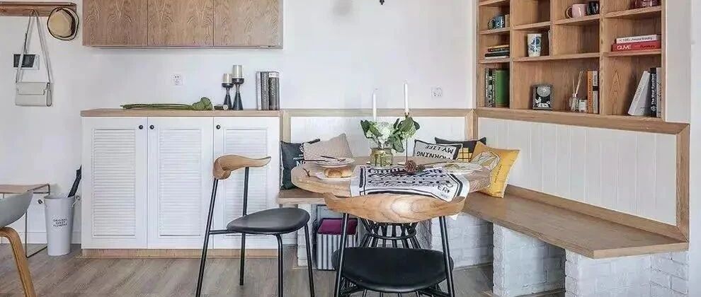 114㎡的房子，这样的餐厅设计头一次见，回家要照着装