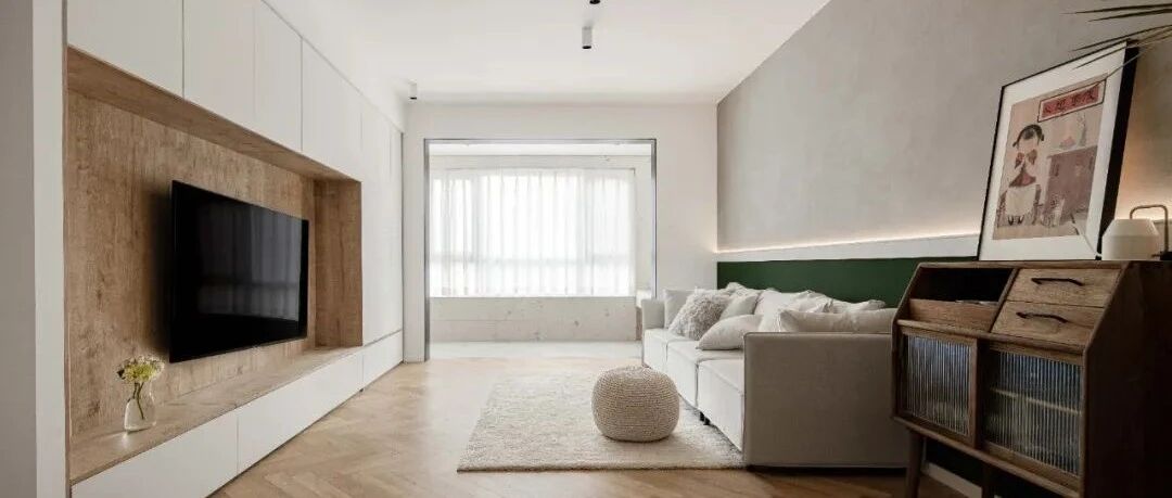 墨绿色+水泥灰，复古格调的简约居所