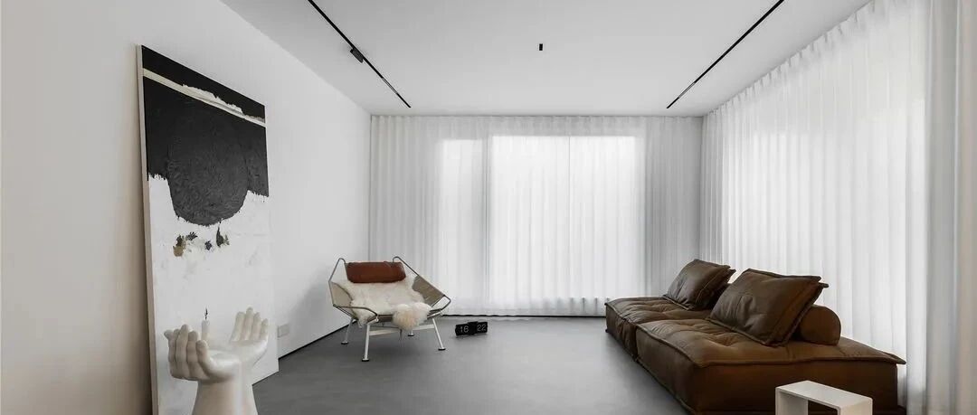 200平极简叠墅，简”而未“减”，真正的极简不是一味的简单和寡淡