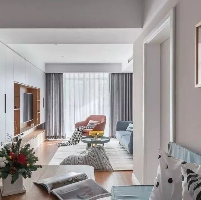 90㎡现代北欧二居，电视墙收纳柜、餐厅卡座收纳好赞