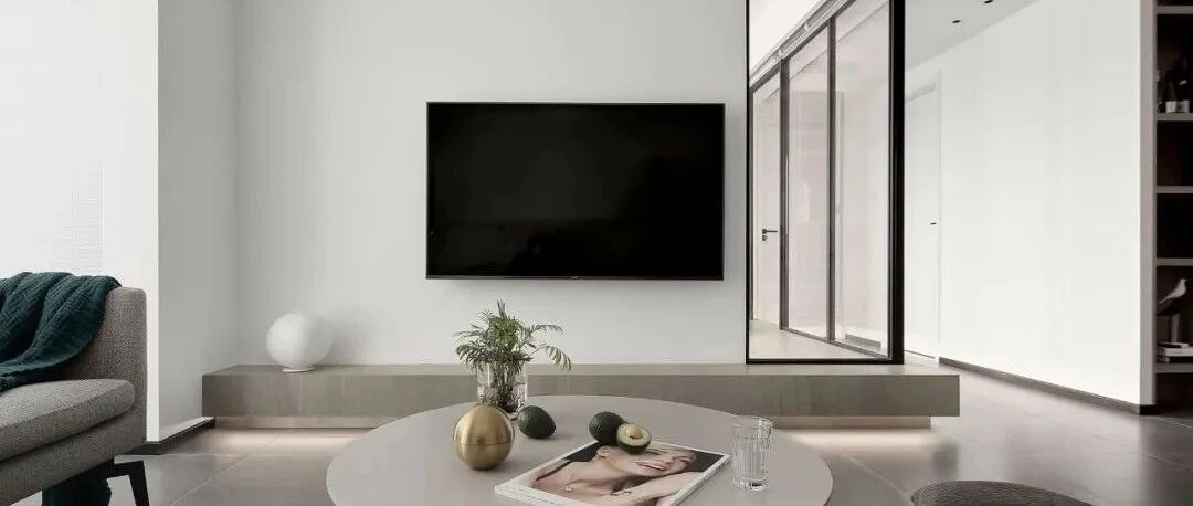 少即是多，极简+留白手法，让整体空间充满原汁原味的自然气息