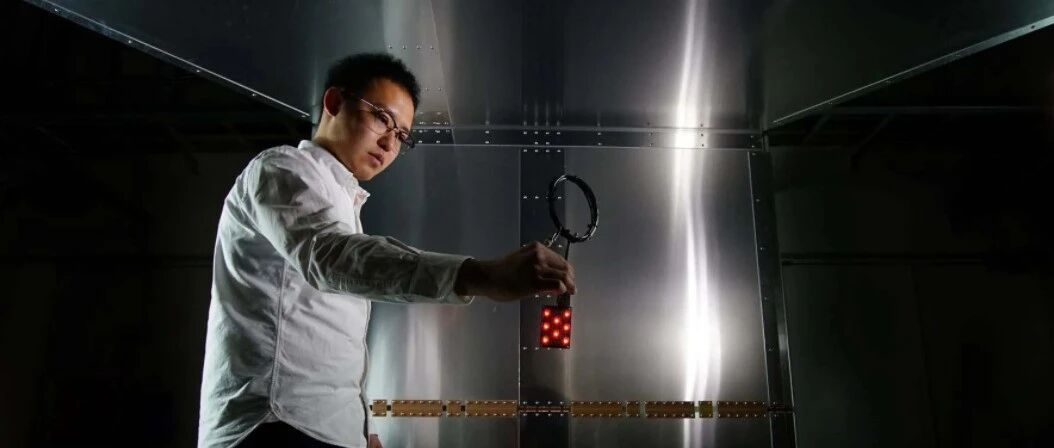 “充电室”致力于为没有电线的设备供电