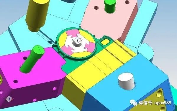 这种内环扣如何脱模？一种经典的模具脱模结构的图3