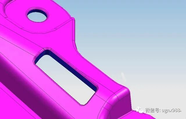 汽车零件分型面的构建思路之补孔技巧的图4