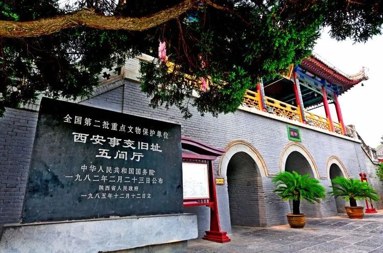 100年 | 歷史波濤交匯處，以鋼鐵之翼為中國領空鑄長城！的圖1