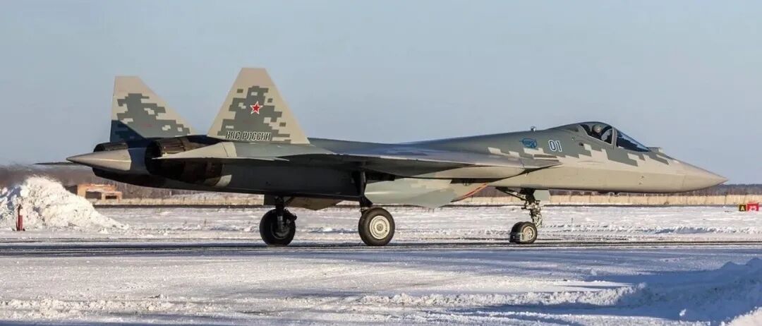 苏-57压轴，无人机缺席……俄罗斯红场阅兵里的“门道”的图3