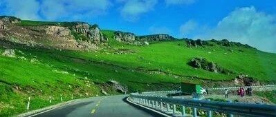 新疆这条绝美公路，你走过了吗？随手一拍都是大片！