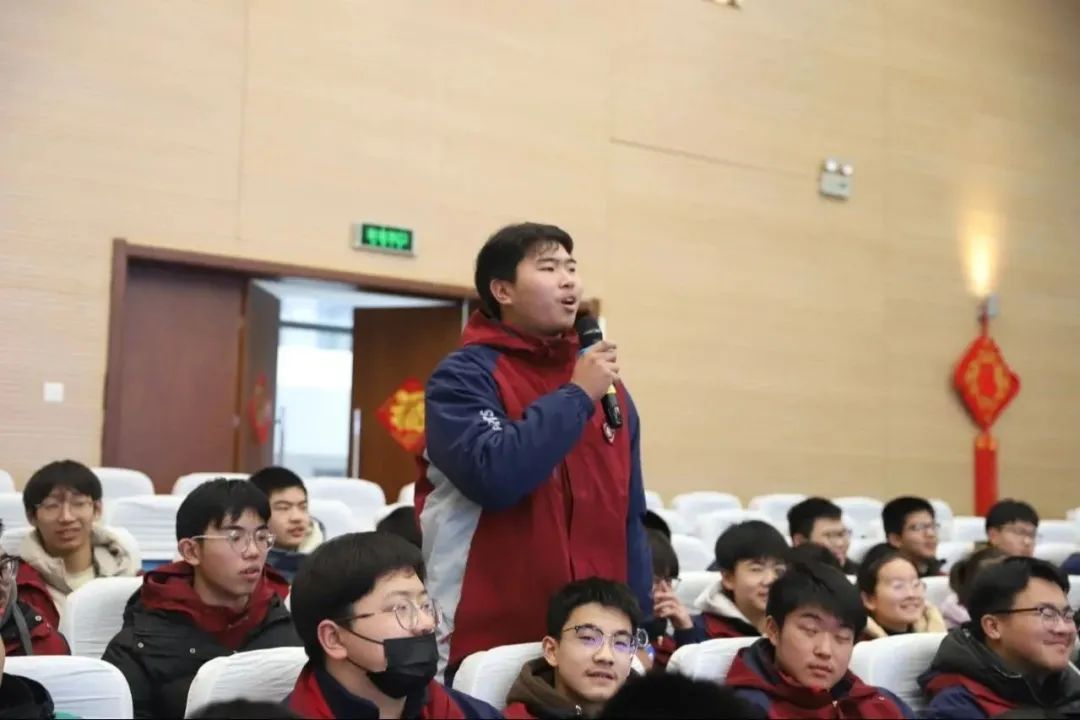 鹽城市田家炳中學(xué)校訓(xùn)_鹽城市田家炳中學(xué)占地面積_鹽城市田家炳中學(xué)