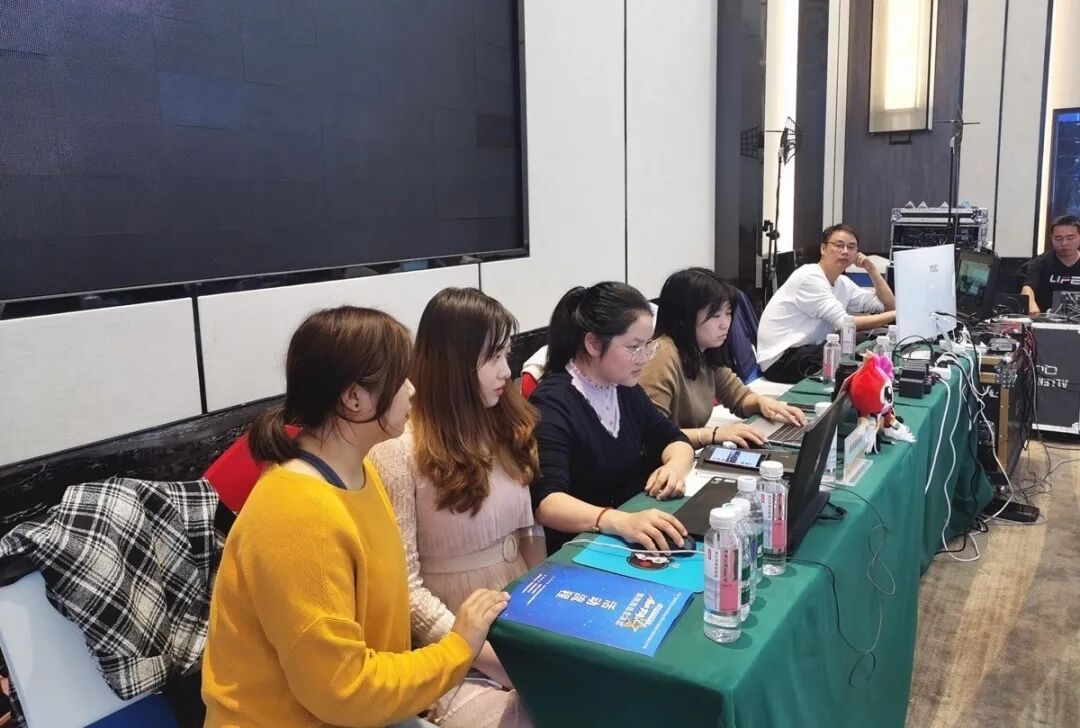 中央2台创业英雄汇联系方式_中央电视台推荐创业项目_中央8台电视