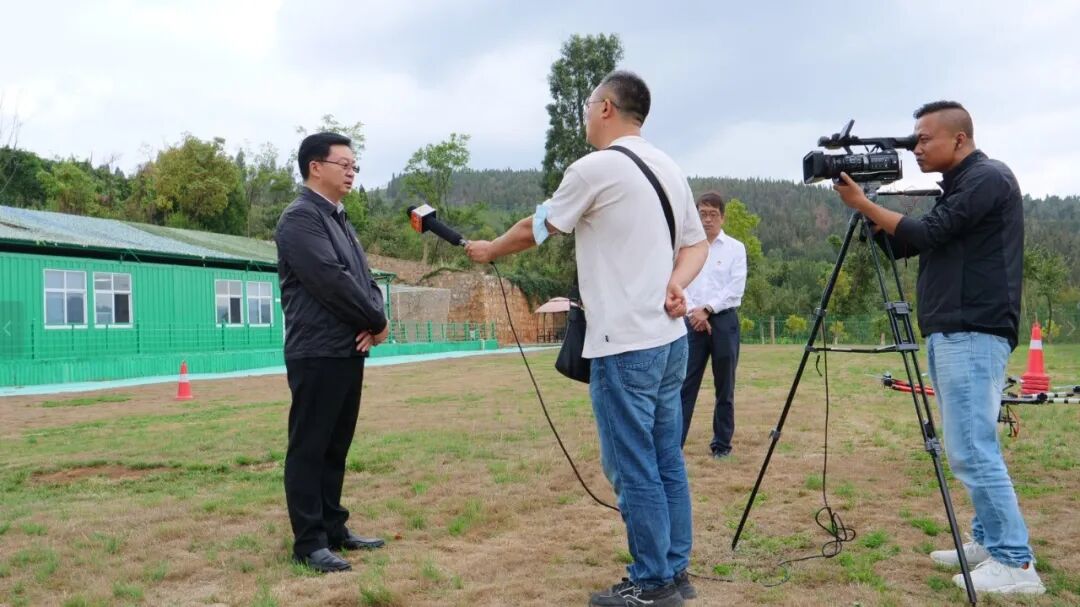 服务涵盖昆明无人机培训、昆明保安服务、昆明物业服务、昆明宠物医疗美容、昆明职业技能培训服务、昆明广告策划、昆明安防监控。