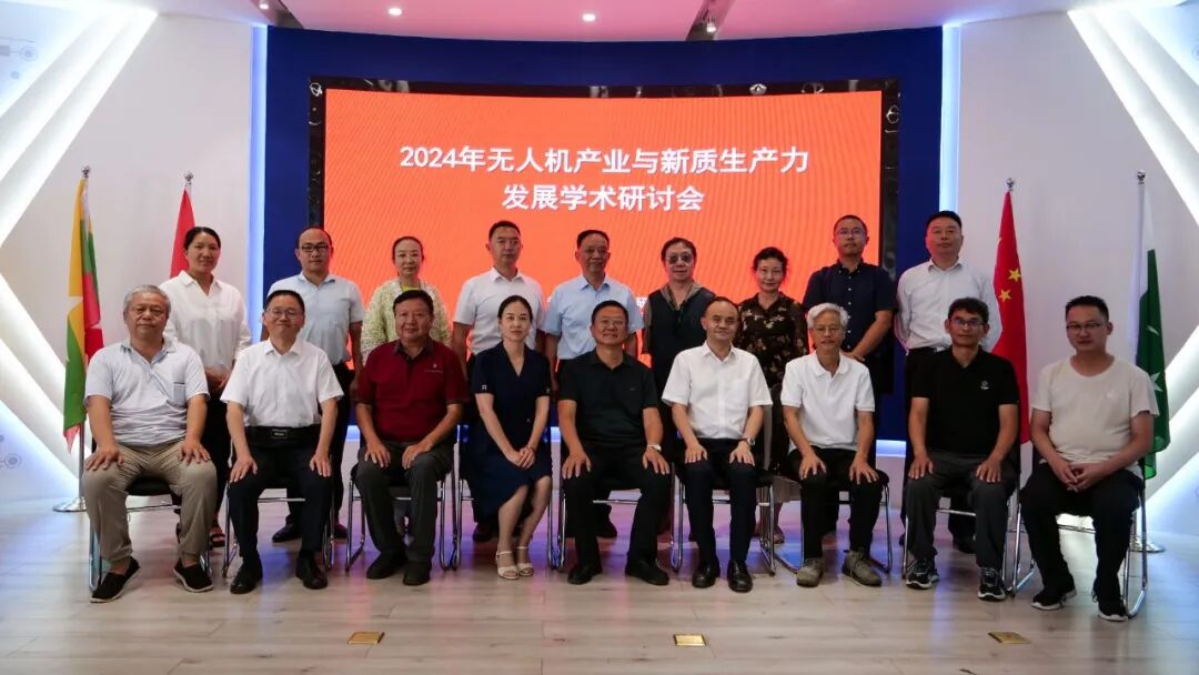 服务涵盖昆明无人机培训、昆明保安服务、昆明物业服务、昆明宠物医疗美容、昆明职业技能培训服务、昆明广告策划、昆明安防监控。