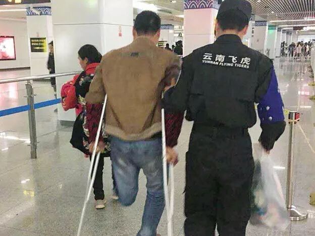 服务涵盖昆明无人机培训、昆明保安服务、昆明物业服务、昆明宠物医疗美容、昆明职业技能培训服务、昆明广告策划、昆明安防监控。