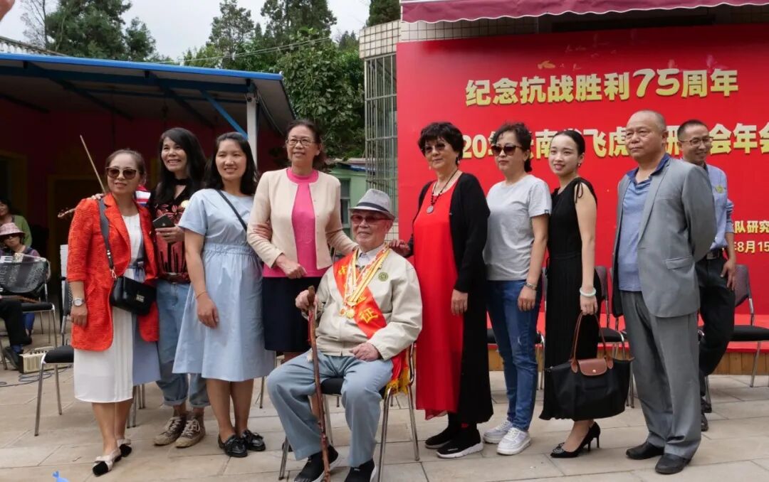 服务涵盖昆明无人机培训、昆明保安服务、昆明物业服务、昆明宠物医疗美容、昆明职业技能培训服务、昆明广告策划、昆明安防监控。