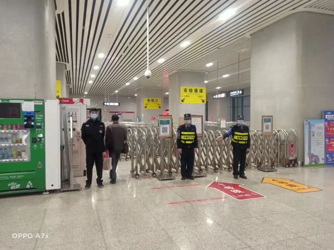 服务涵盖昆明无人机培训、昆明保安服务、昆明物业服务、昆明宠物医疗美容、昆明职业技能培训服务、昆明广告策划、昆明安防监控。