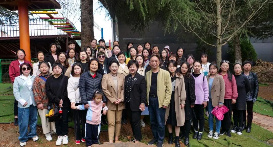 服务涵盖昆明无人机培训、昆明保安服务、昆明物业服务、昆明宠物医疗美容、昆明职业技能培训服务、昆明广告策划、昆明安防监控。