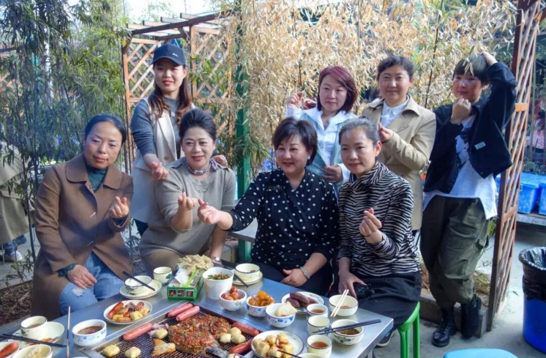 服务涵盖昆明无人机培训、昆明保安服务、昆明物业服务、昆明宠物医疗美容、昆明职业技能培训服务、昆明广告策划、昆明安防监控。