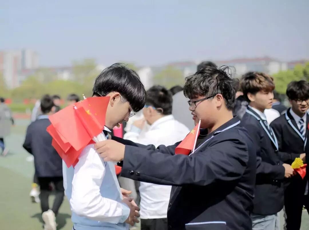 这群宜兴人用“快闪”献礼祖国