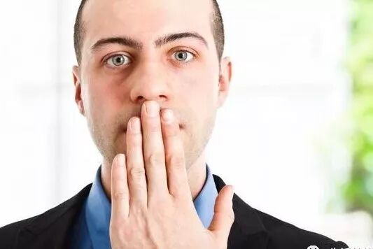 胰腺癌早期症状有哪些？身体出现3个异常，就要当心了