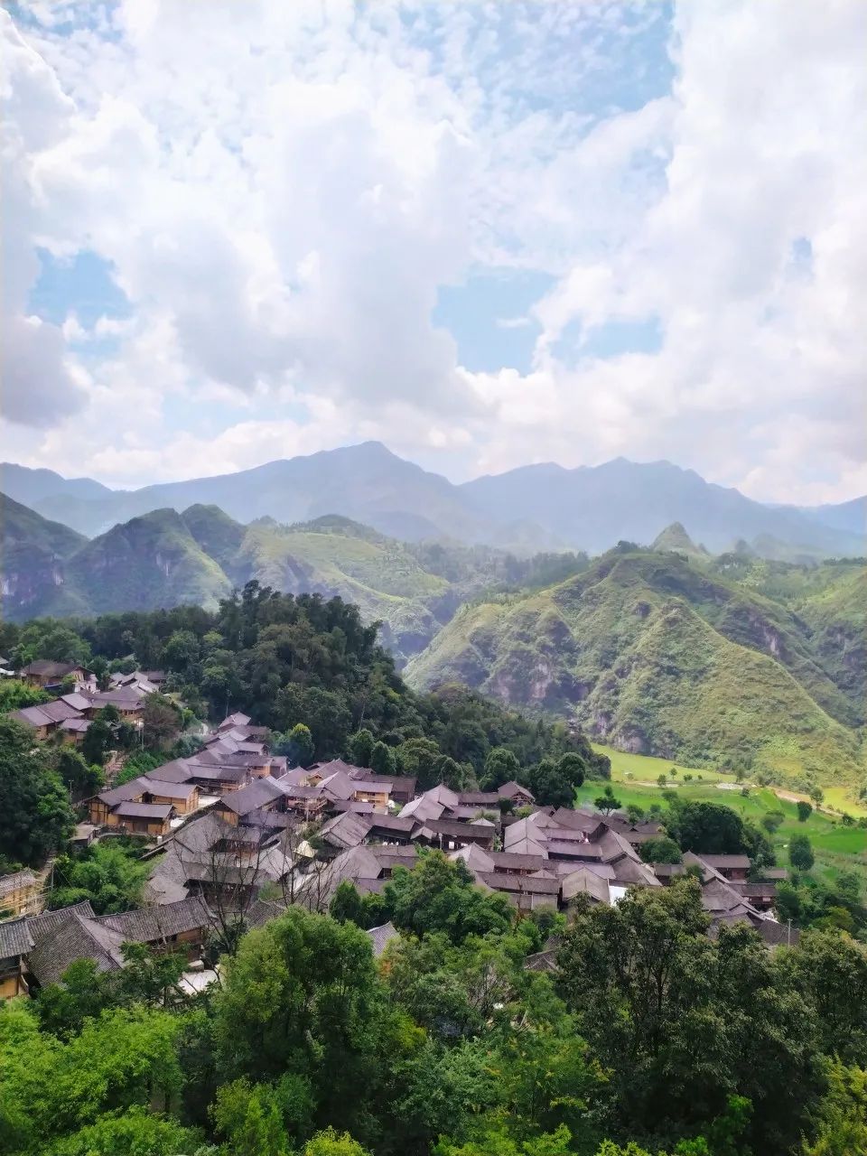 貴州藏著「遺落人間的仙境」，上榜《國家地理》，終有一天將驚艷眾人！ 旅遊 第41張