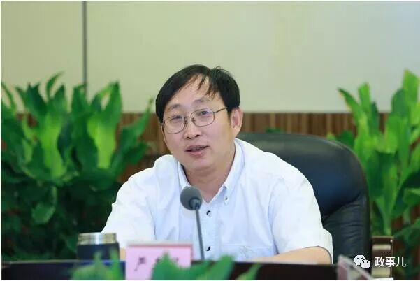 揭秘严书记的5段经历:仕途起步于城建系统 