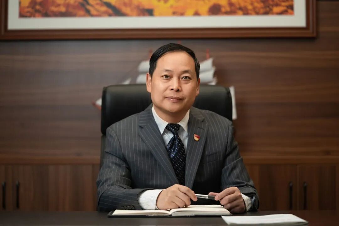 干部上午参加警示大会下午主动投案，迷途知返是正道