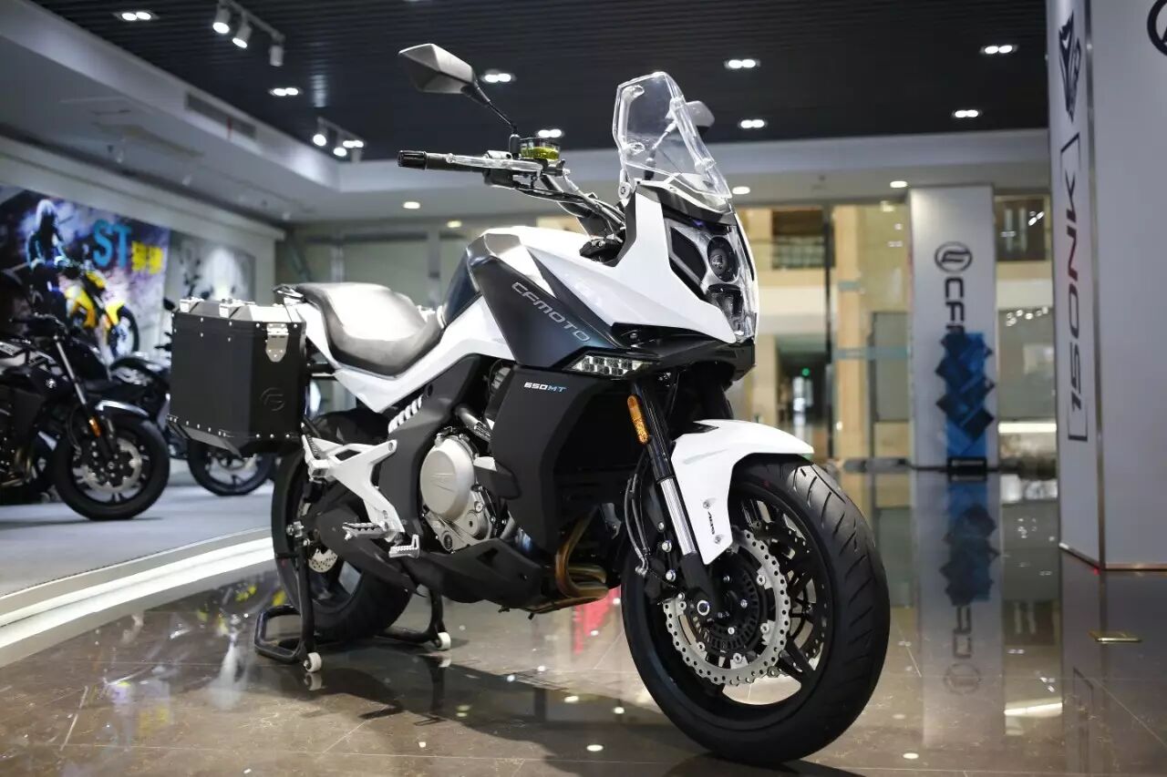 新年第一车——春风650mt量产版有惊喜!