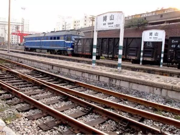 老博山咸鱼的爱恨情仇