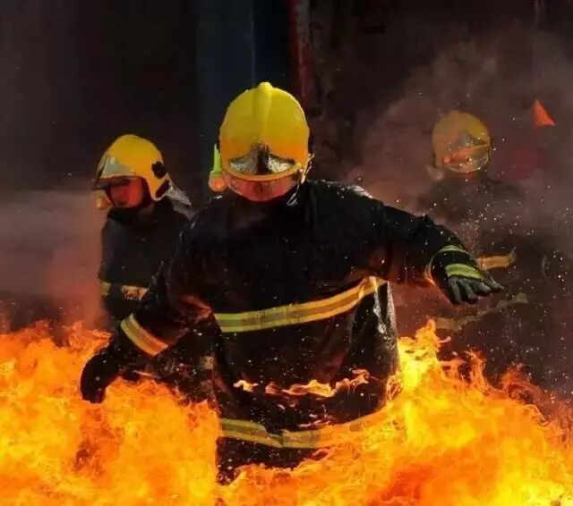 八一建军节 | 向保卫国家 、守护人民的这些最可爱的人致敬！
