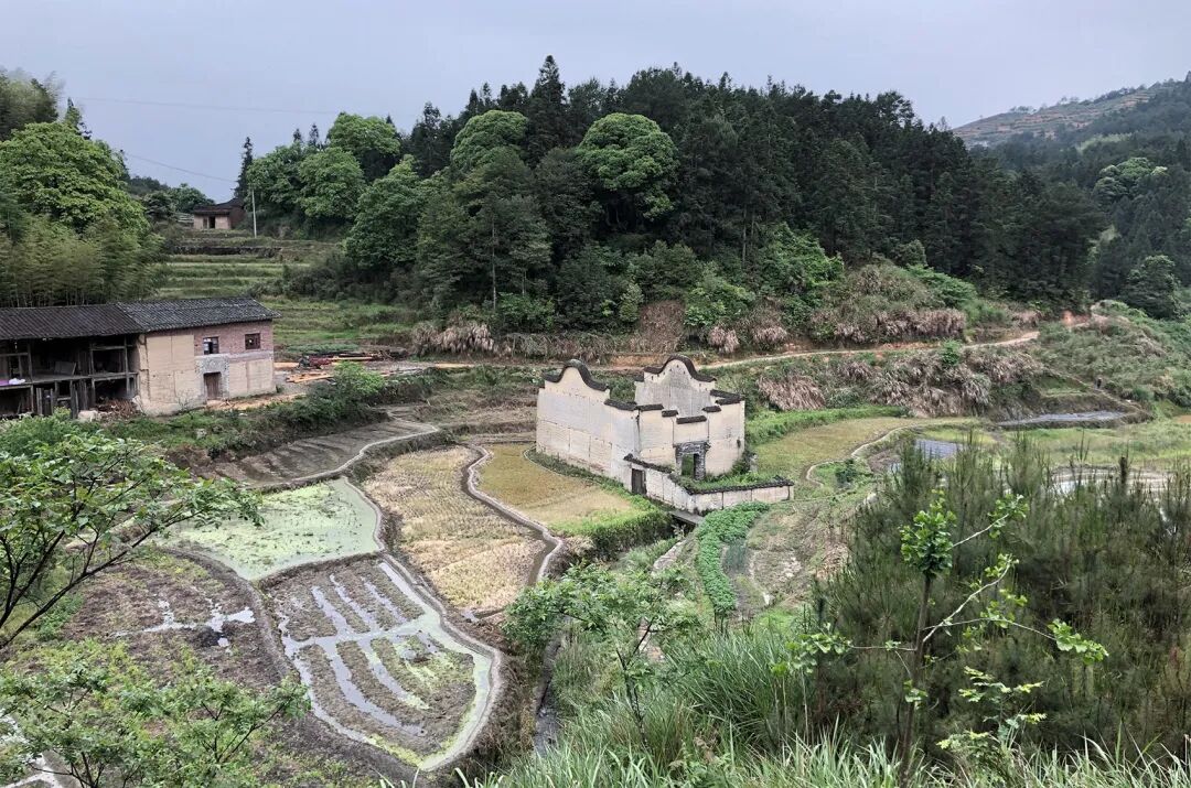 场所精神——迈向建筑现象学_场所精神_场所精神 英文