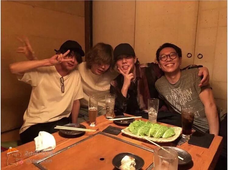2ch 悲报 米津玄师把头发染成了茶色 2ch中文网 微信公众号文章阅读 Wemp