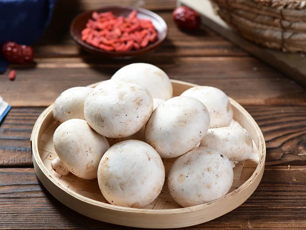 上了年纪浑身疼？医生：3种素菜比可乐还伤骨，再爱吃也要少碰