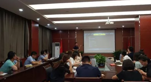 刘锦辉律师讲授《不良资产诉讼清收实务》 刘锦辉律师讲授《不良资产诉讼清收实务》