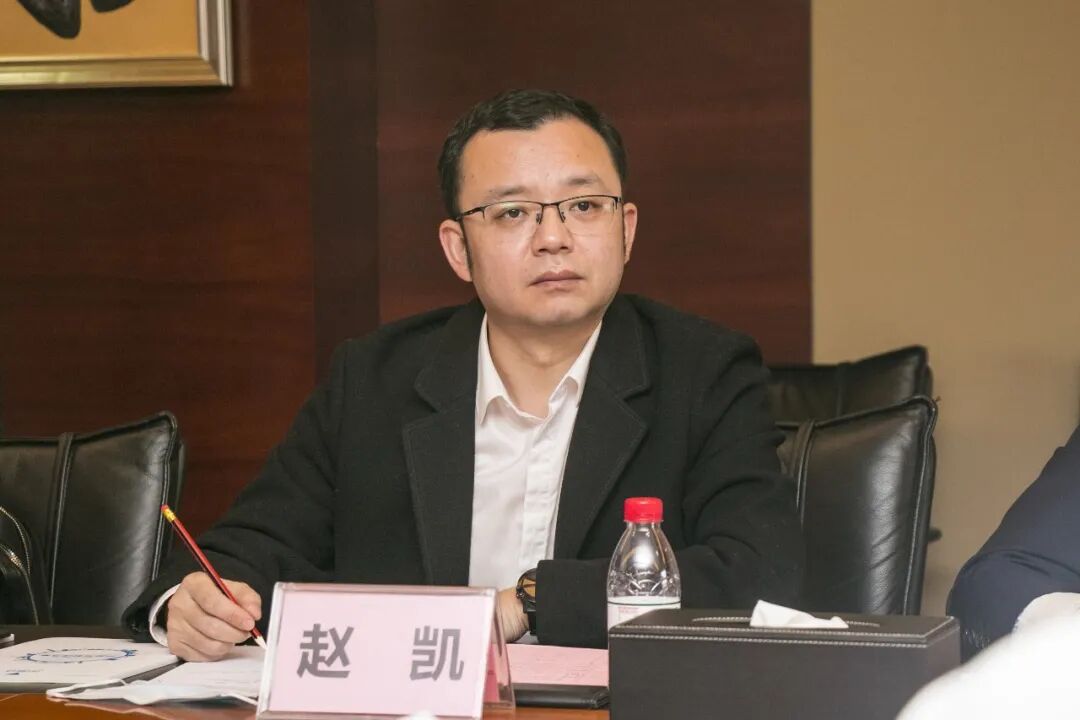 中国移动广东省公司交通执法bu总经理赵凯经过此次探讨交流,与会