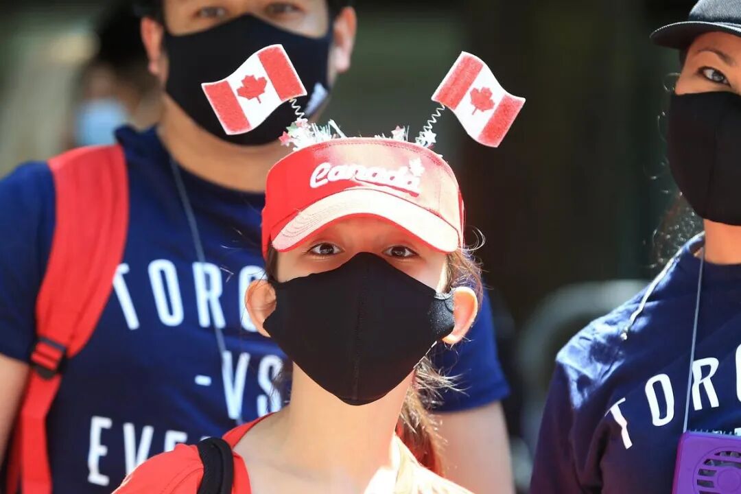 18个航班惊爆确诊，加拿大政府公布航班号！坐哪排座位听天由命吧...（组图） - 1