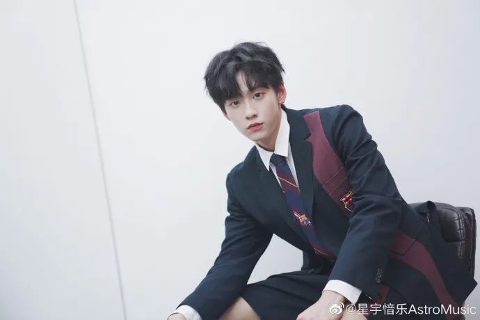 后援会“惩罚”粉丝？我直呼好家伙...