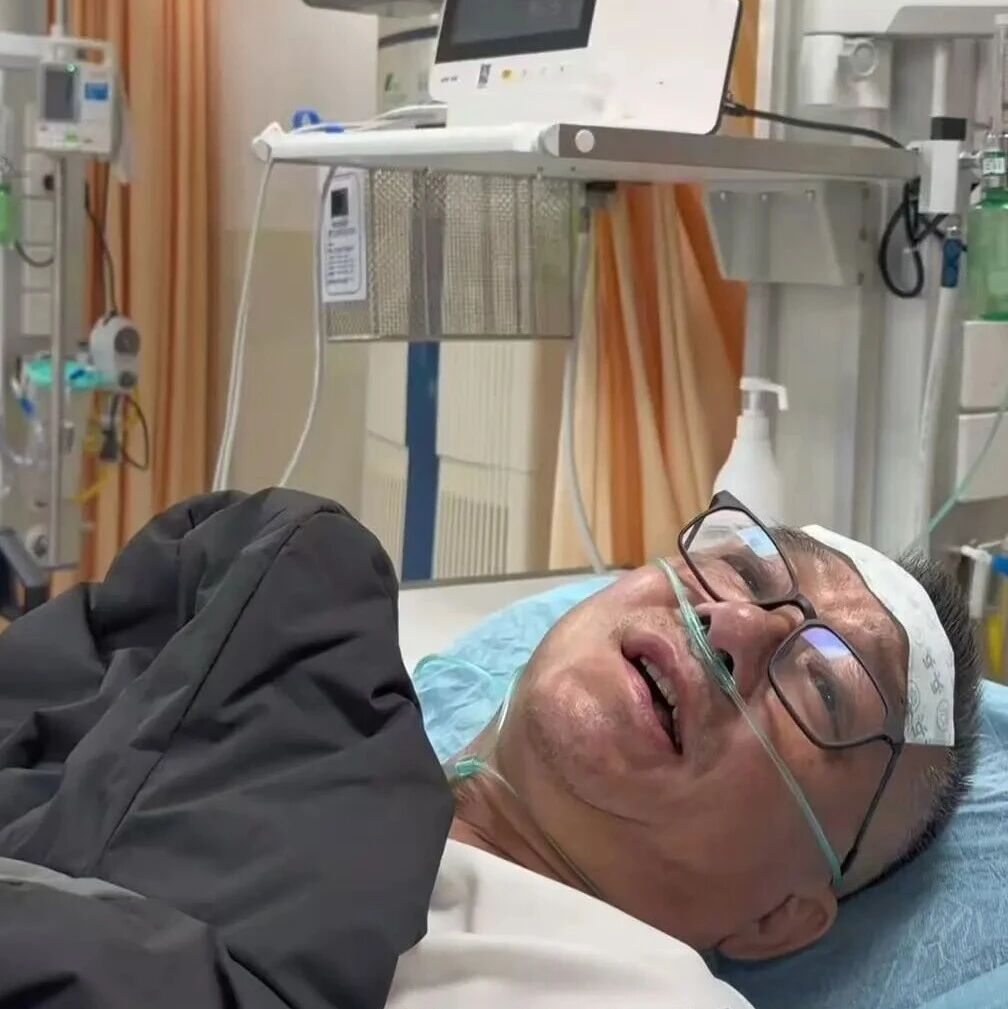 乔任梁爸爸入院,称吃了8个死螃蟹