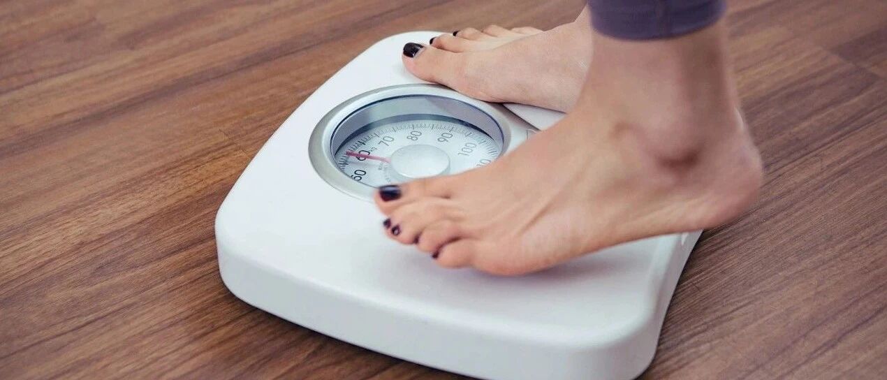 连续7天不吃饭,她突然晕厥紧急送医!医生提醒:这样减肥可能猝死,很多人却都在做