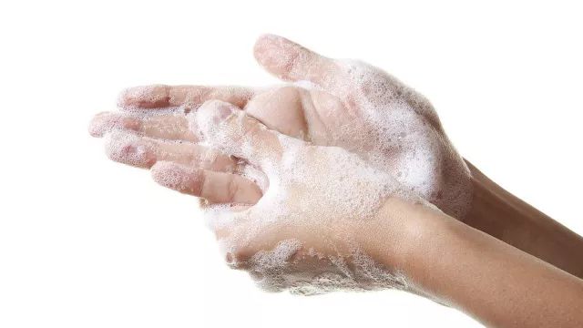 痂皮真的能保护伤口吗? 痂皮真的能保护伤口吗?