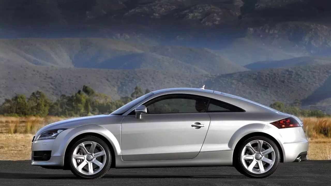 14万的小跑没人比它牛这就是你抓妹子的精灵球