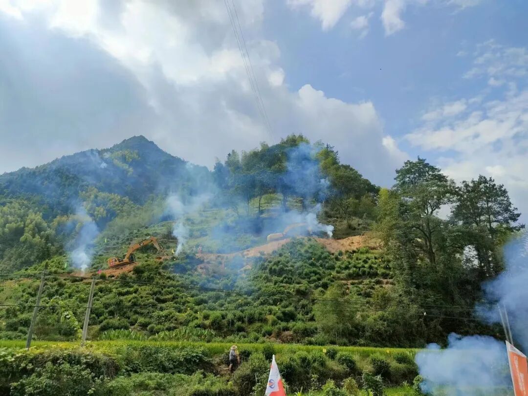 十万百姓梦将圆歙县长陔岭隧道项目开工