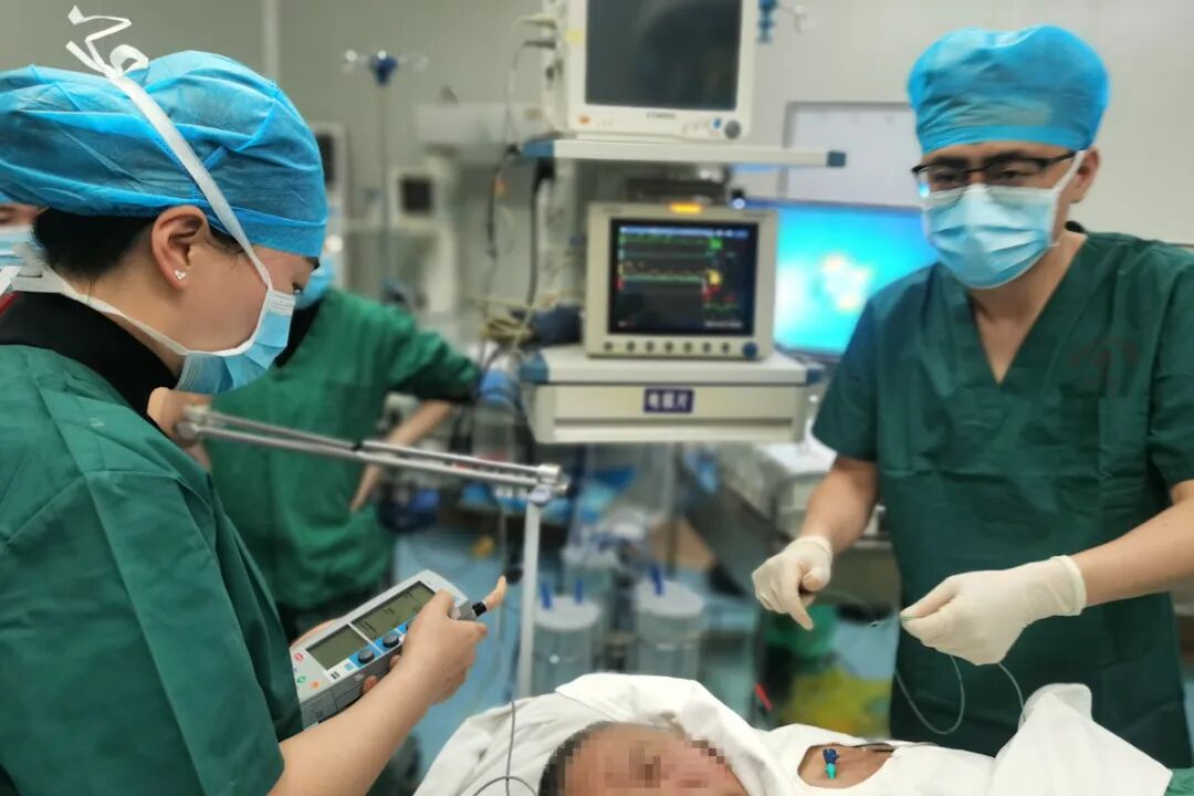 床旁x怎么使用荔波县人民医院成功开展床旁临时心脏起搏器安置术_https://www.jmylbn.com_新闻资讯_第2张