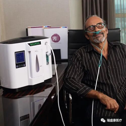 吸氧机是怎么回事长期吸氧会产生依赖性吗？家庭氧疗适应症、副作用及制氧机选购注意事项。_https://www.jmylbn.com_新闻资讯_第1张