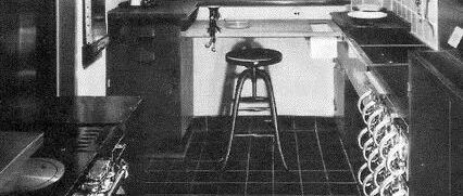 苗炜 | 厨房的确是一个疗愈之地，但有时也很像囚禁之地