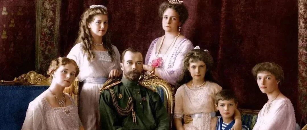 尔何不幸生于末代沙皇家：那四个高贵而不幸的公主