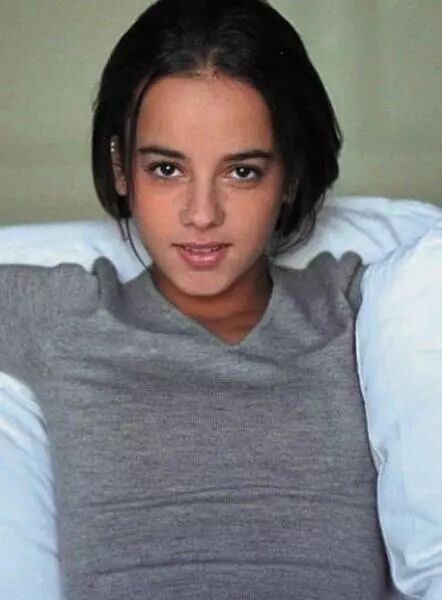 йഺڵMP4Ů,˶ԷŮĻ