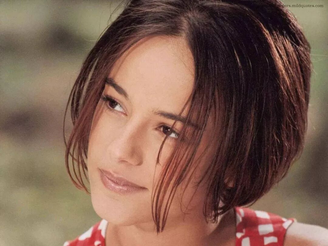 йഺڵMP4Ů,˶ԷŮĻ