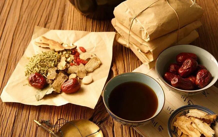 小柴胡汤的功效与作用，以及小柴胡汤的适用人群